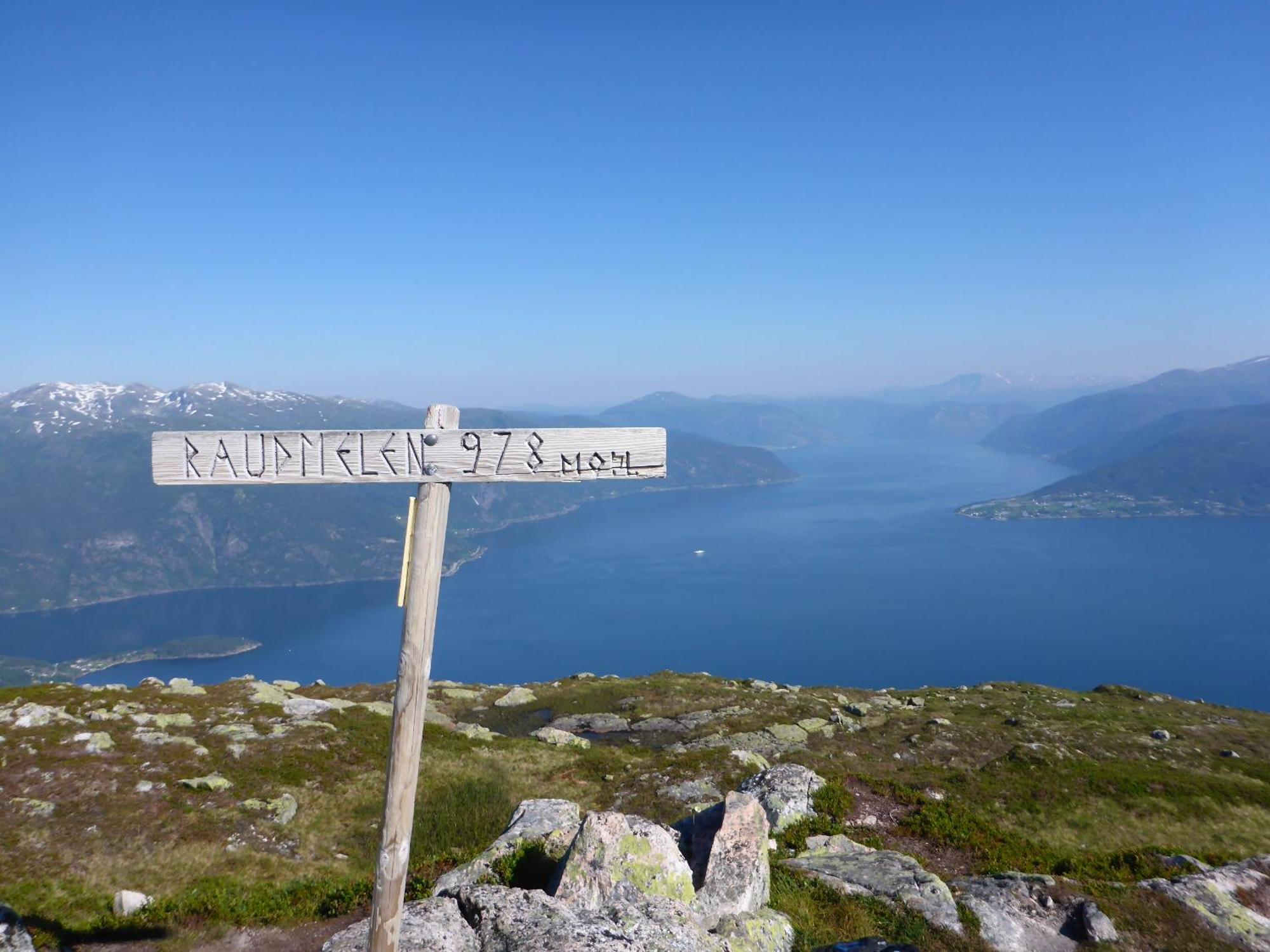 Balestrand Fjordapartments Екстериор снимка