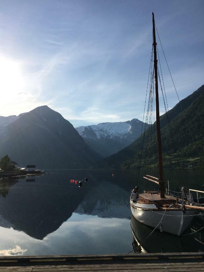 Balestrand Fjordapartments Екстериор снимка