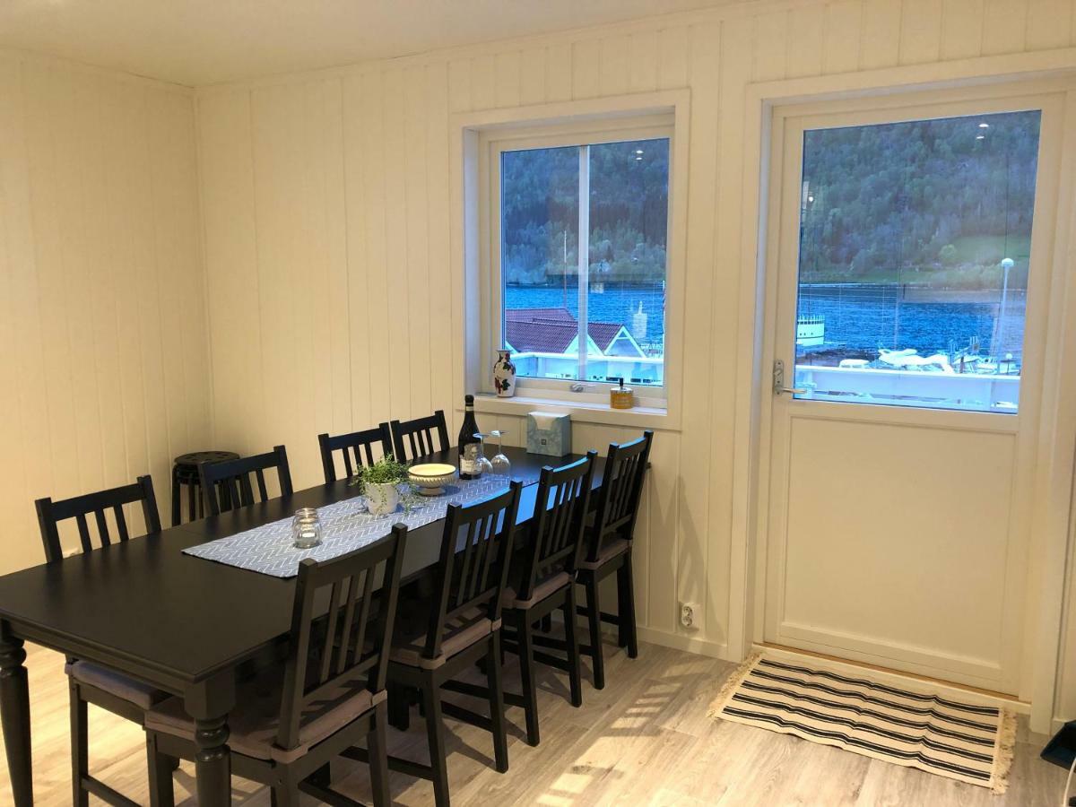Balestrand Fjordapartments Екстериор снимка